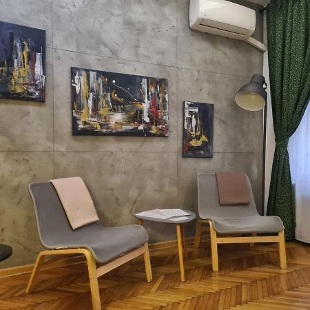Urban Studio In City Center Beograd Bagian luar foto
